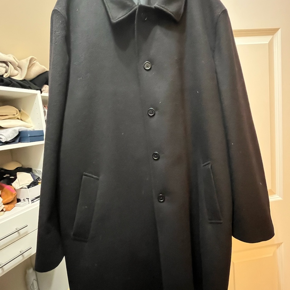 Brooks Brothers Men's Black wool and cashmere Overcoat